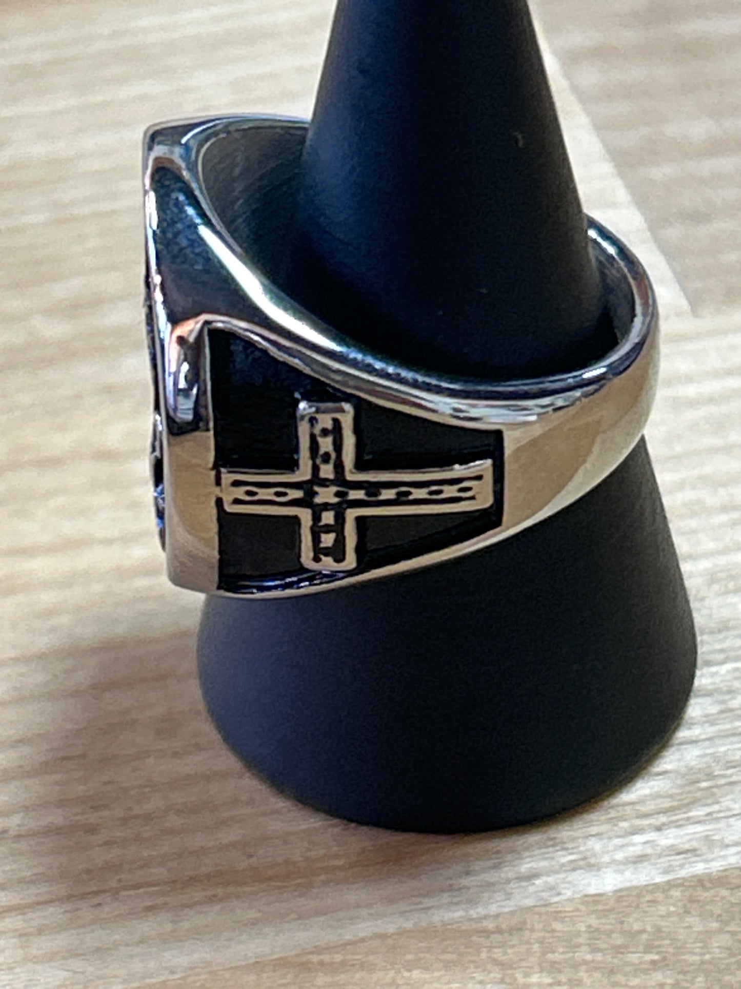 Saint Patrick Ring Size 8