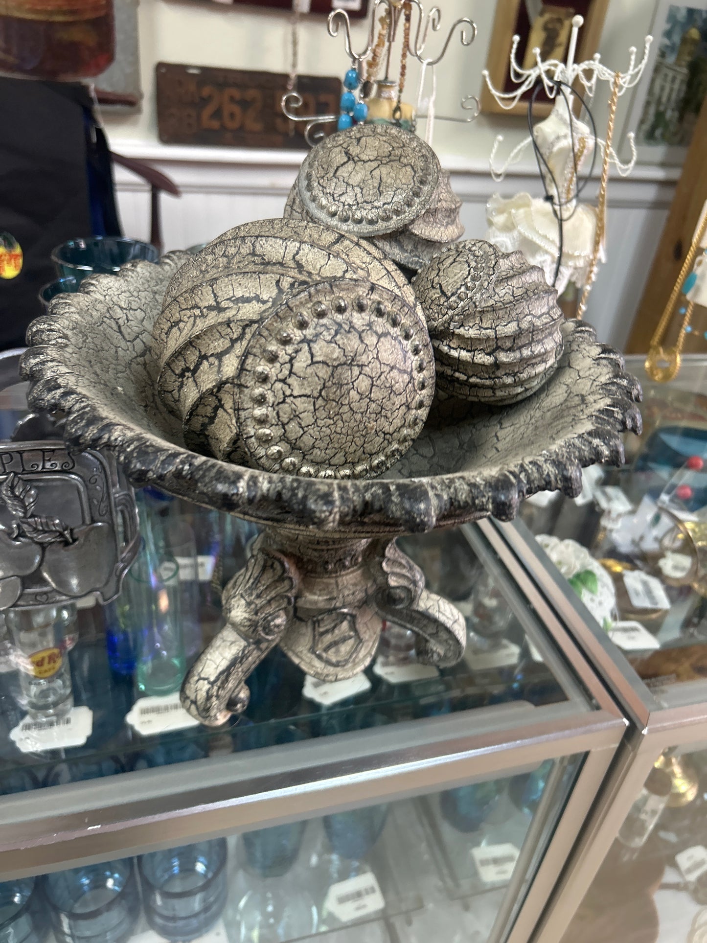 decorative pedestal bowl and matching sphere fillers