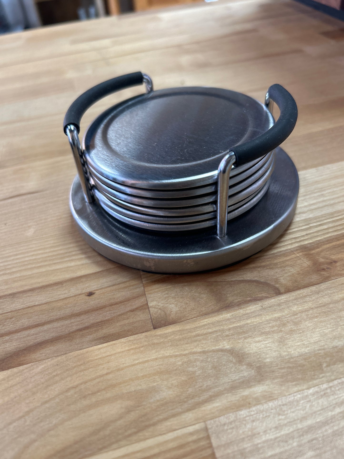 Steel cup coasters (6 and base)