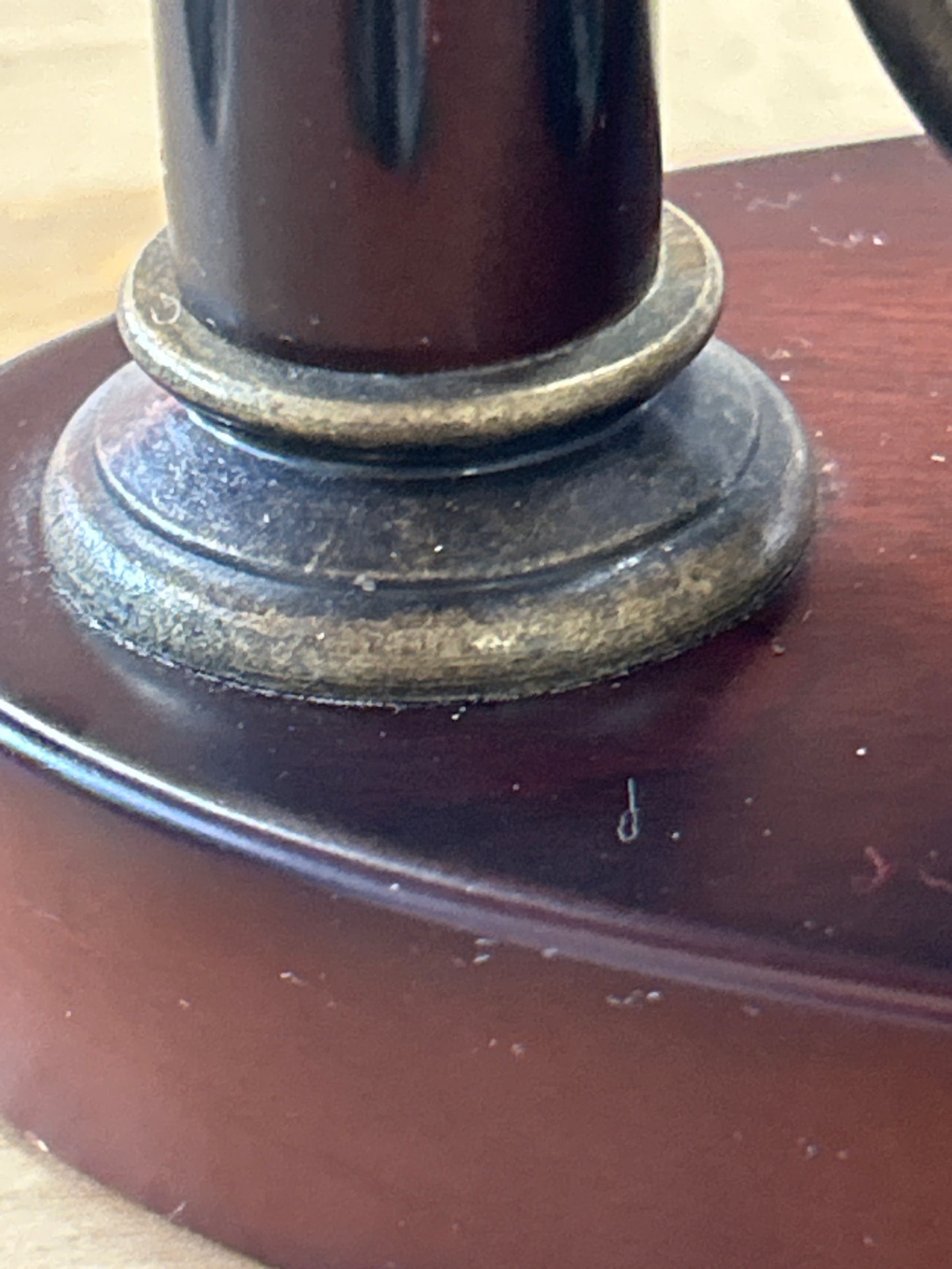 Vintage BOMBAY COMPANY Mahogany & Brass Accent Hourglass (sand may need to be replaced, stops)