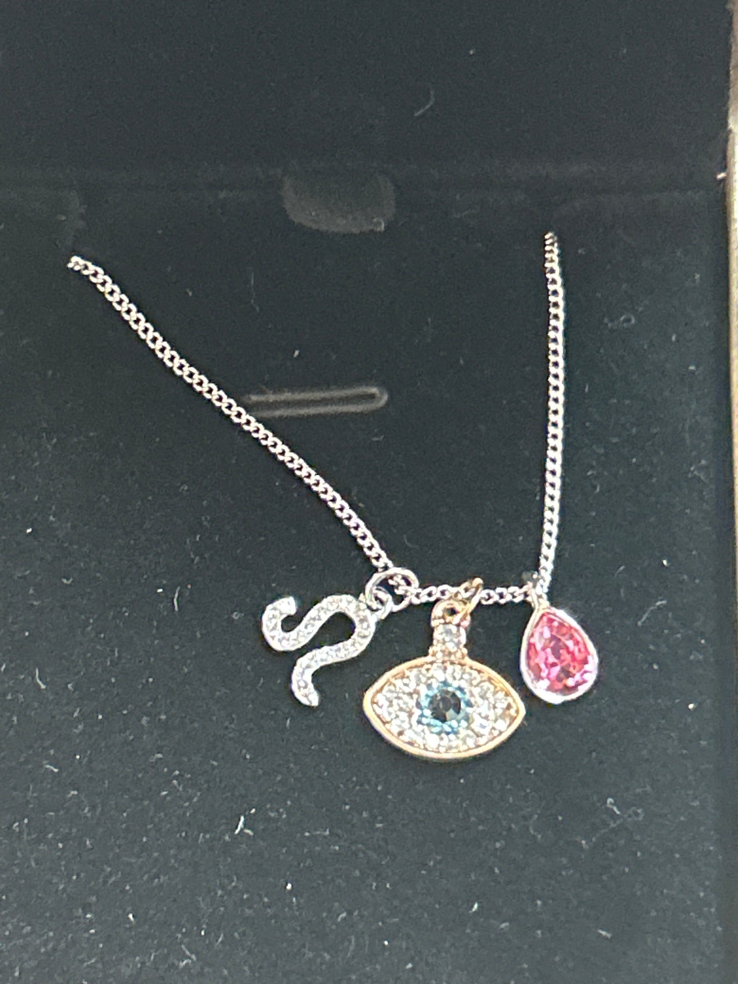 Necklace Eye of Evil (pink).
