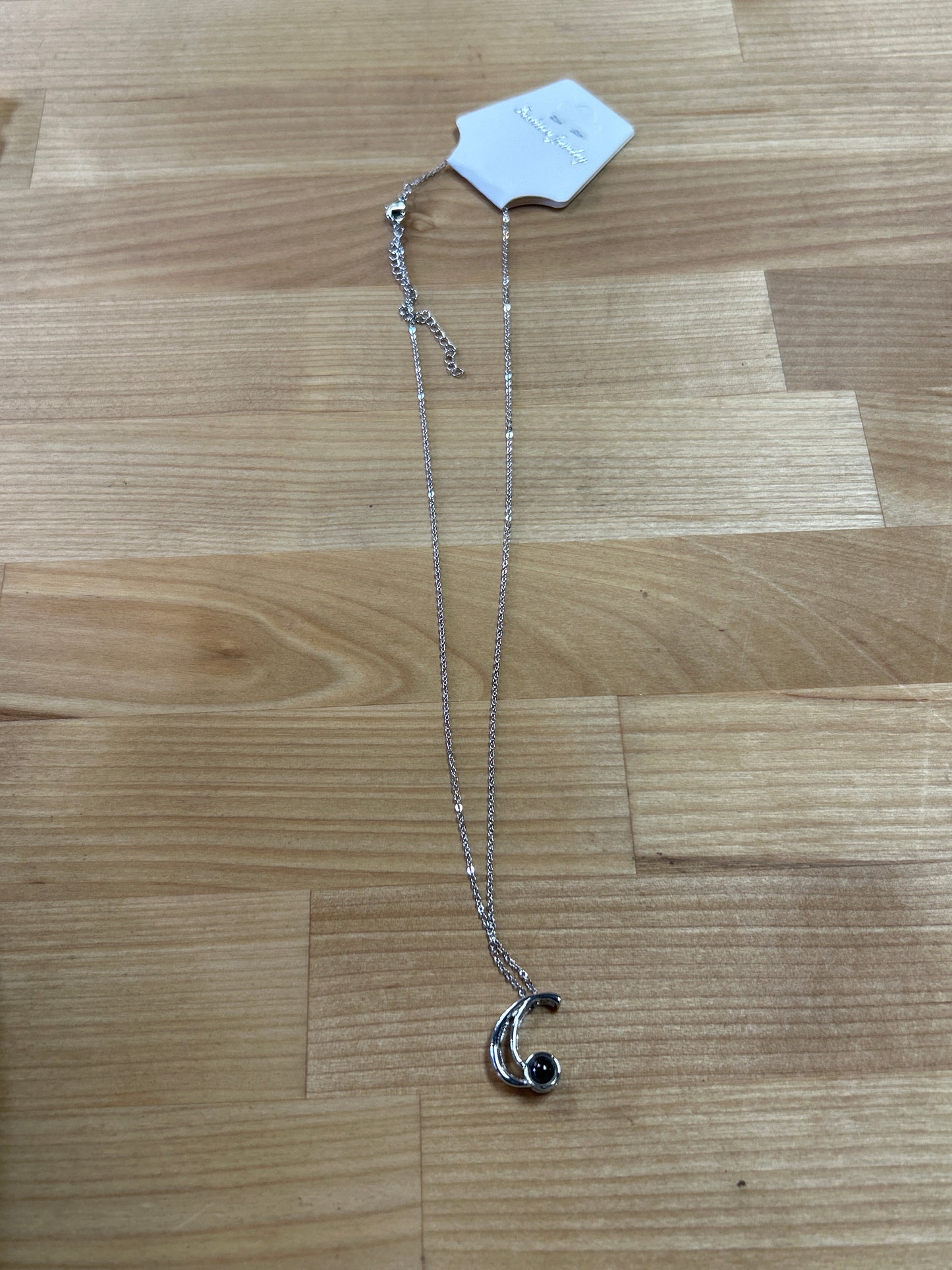 Necklace with glass