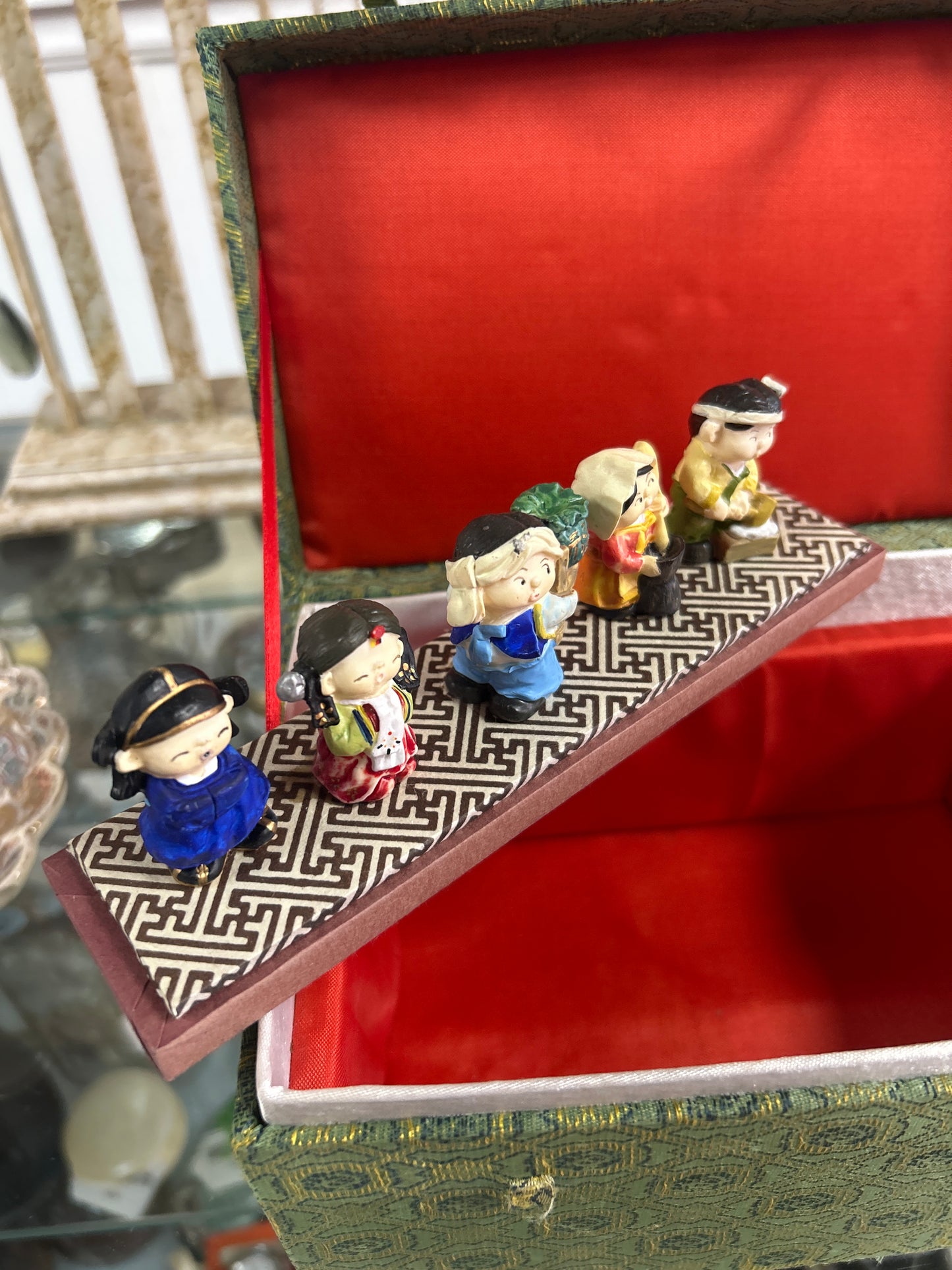 Vintage Cloth Box w/ Figurines
