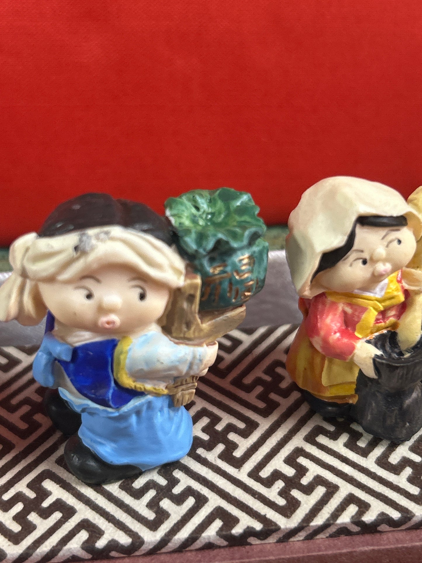 Vintage Cloth Box w/ Figurines