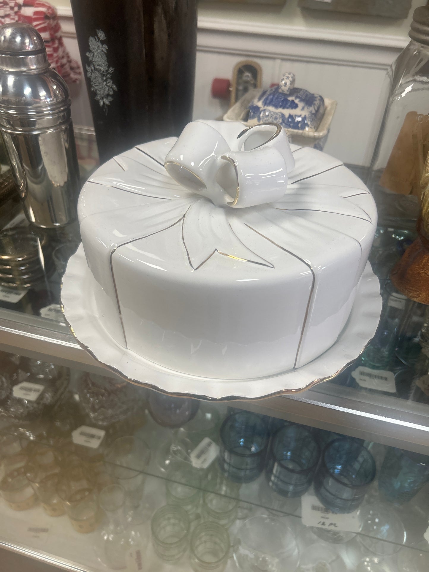 Ribbons and Bows Cake Plate Portugal