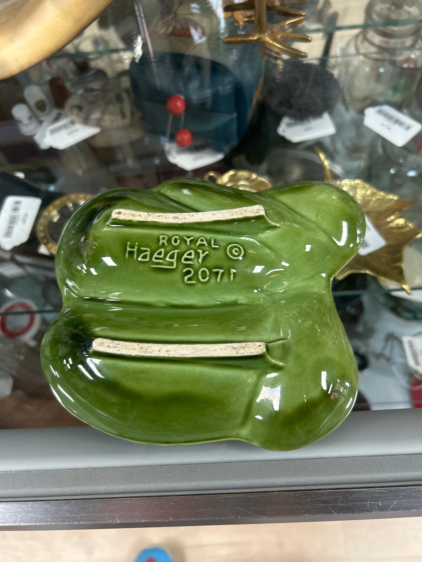 Royal Haeger #2071 mid-century ashtray
