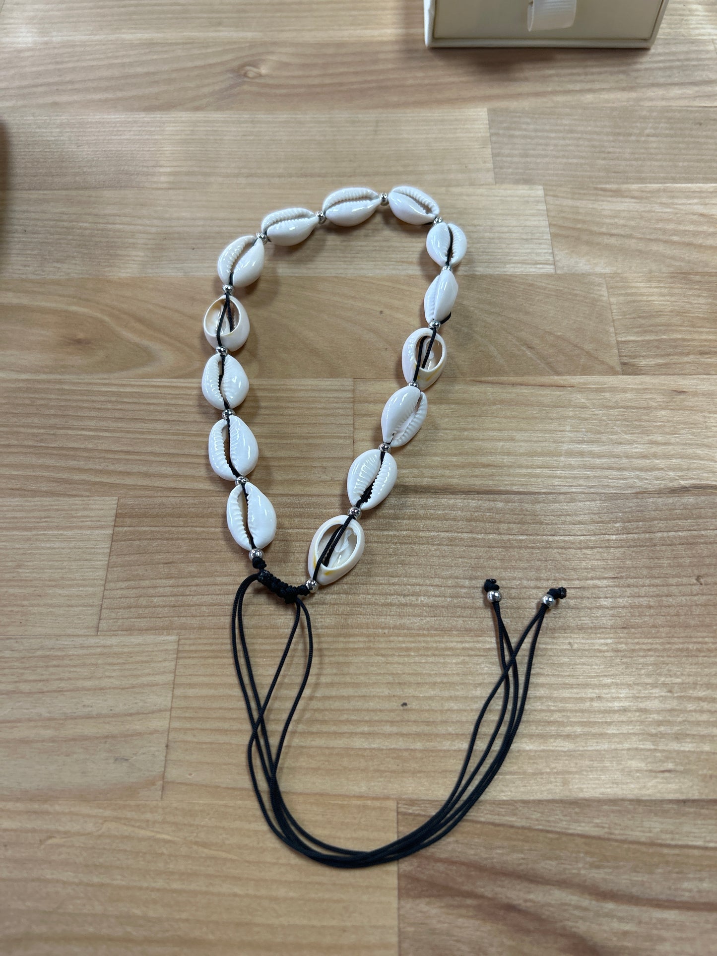 Shell necklace