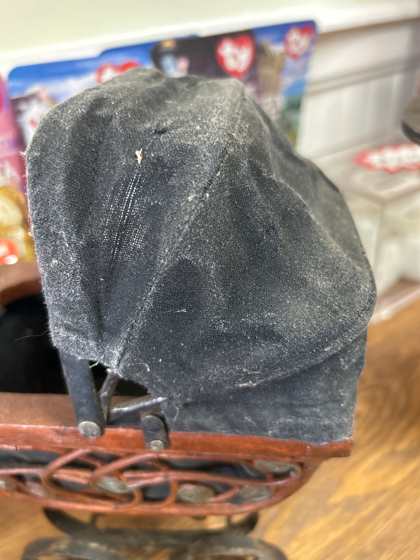 Vintage Doll Stroller 11” (to top of shade)