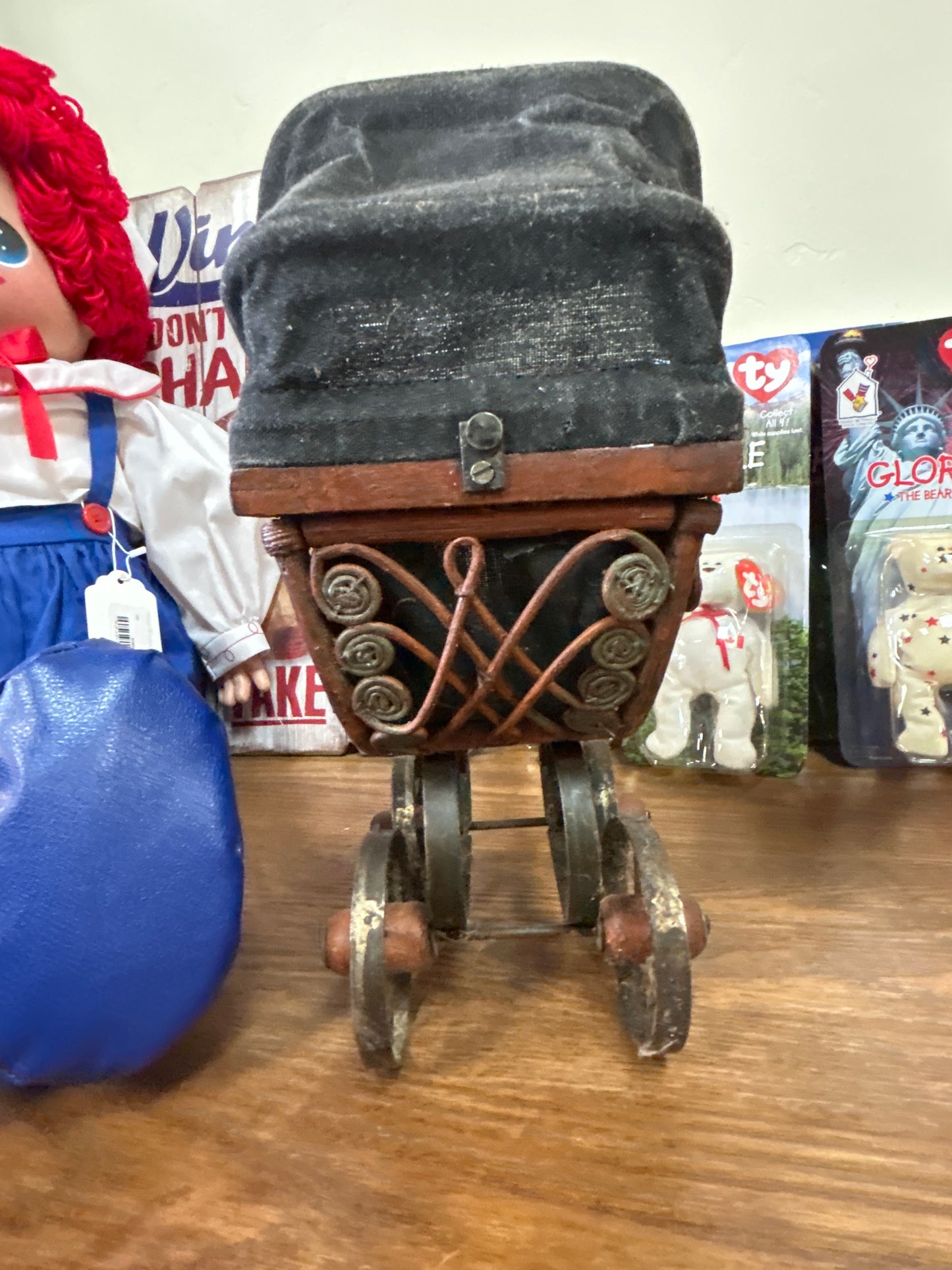 Vintage Doll Stroller 11” (to top of shade)