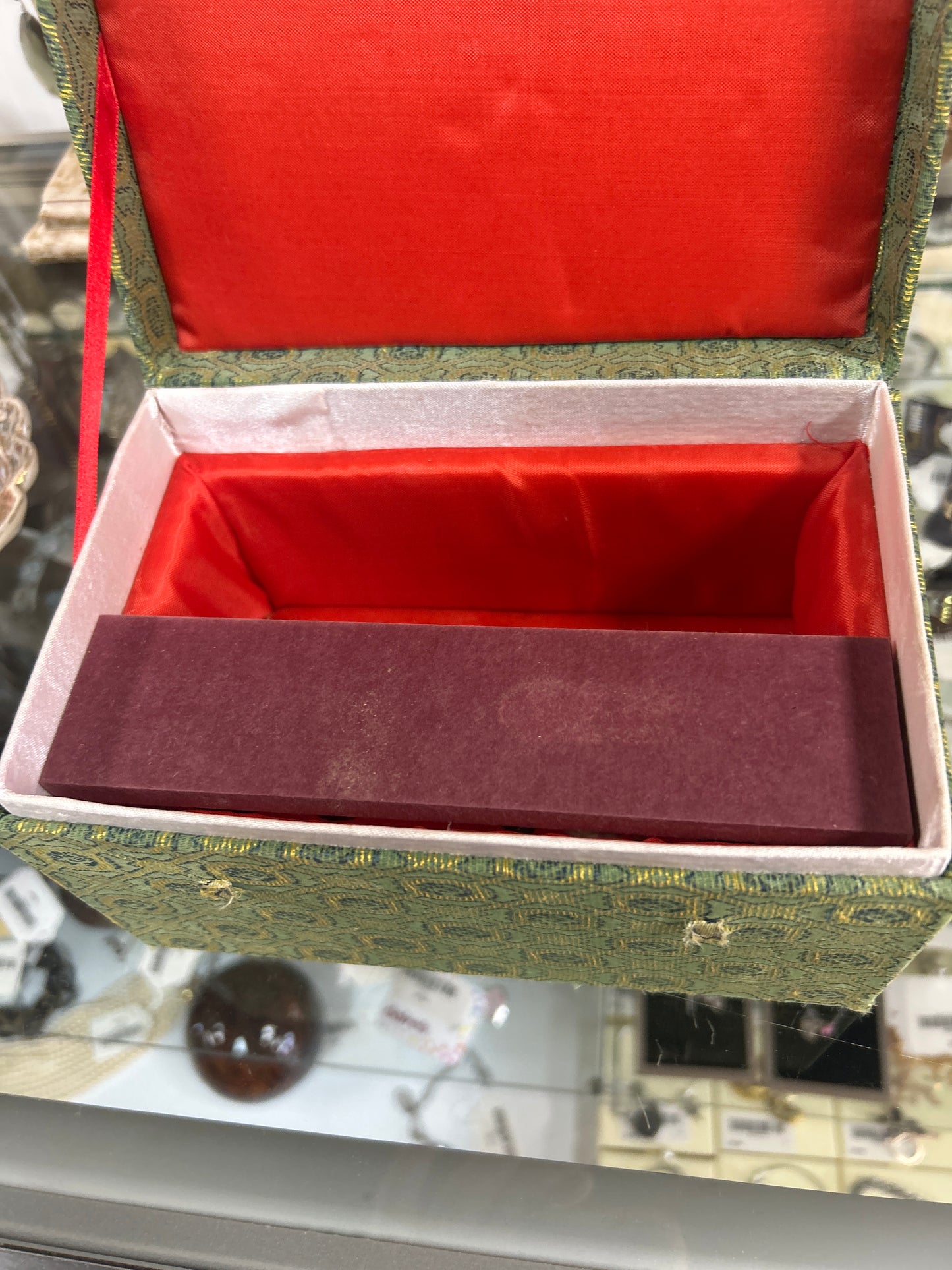 Vintage Cloth Box w/ Figurines
