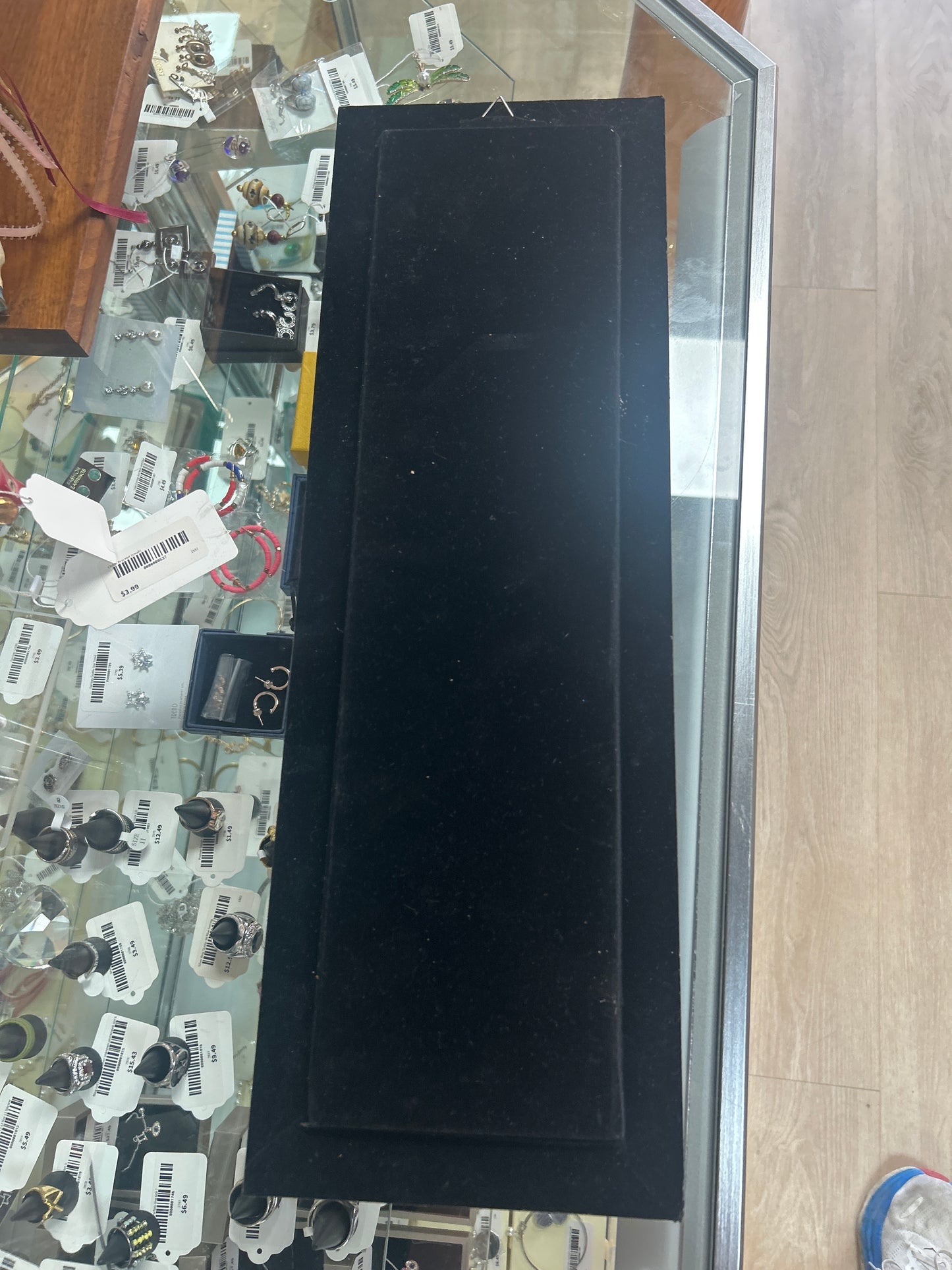 Chinese jade flute in display (nicks in case) (pre owned)