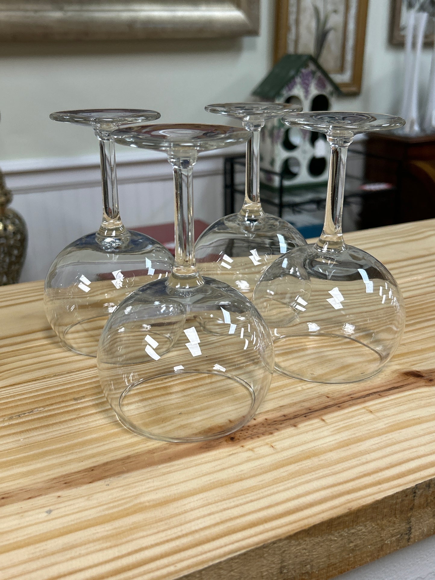 4 vintage small wine glasses