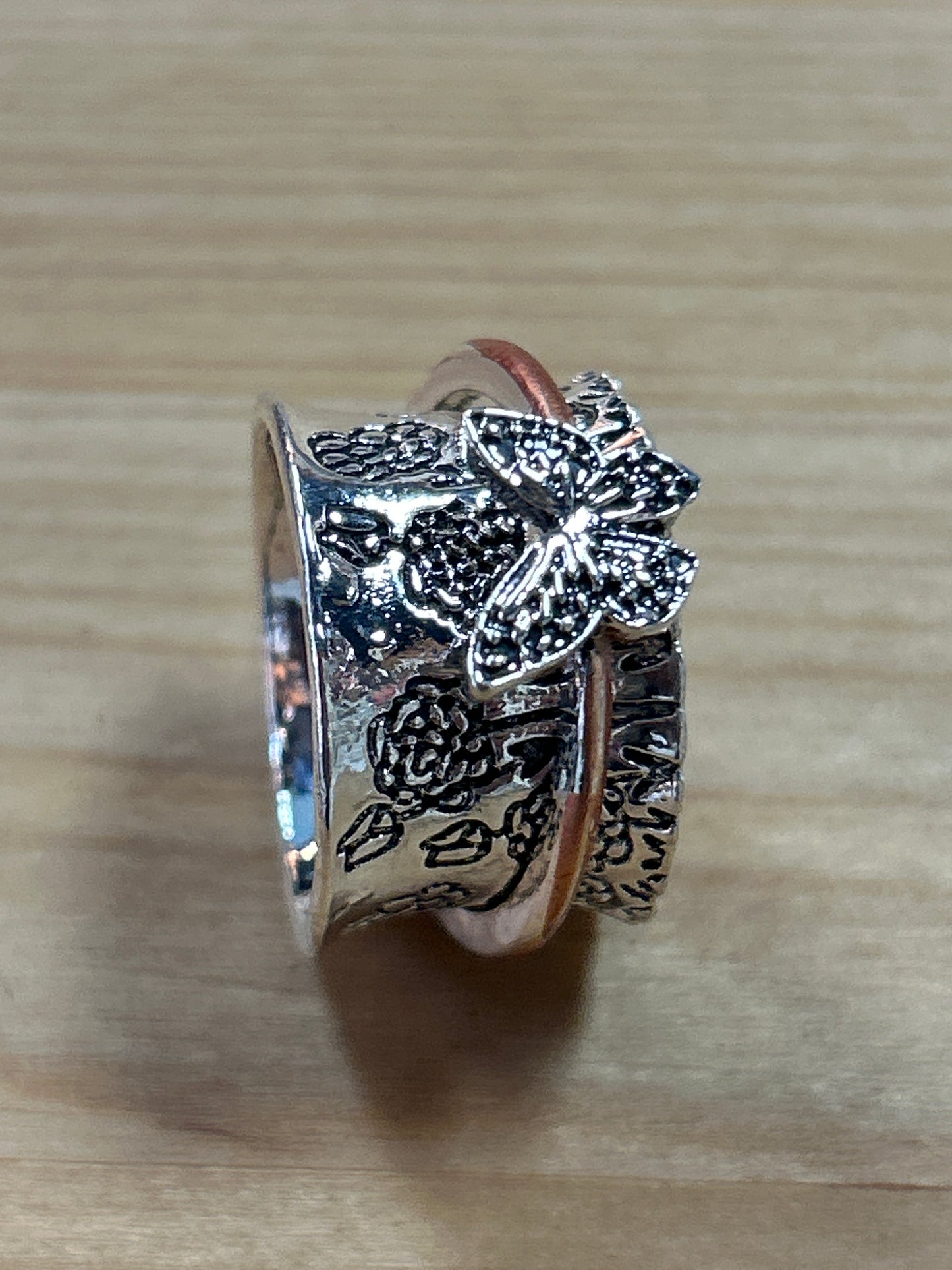 Double Butterfly Ring size 7