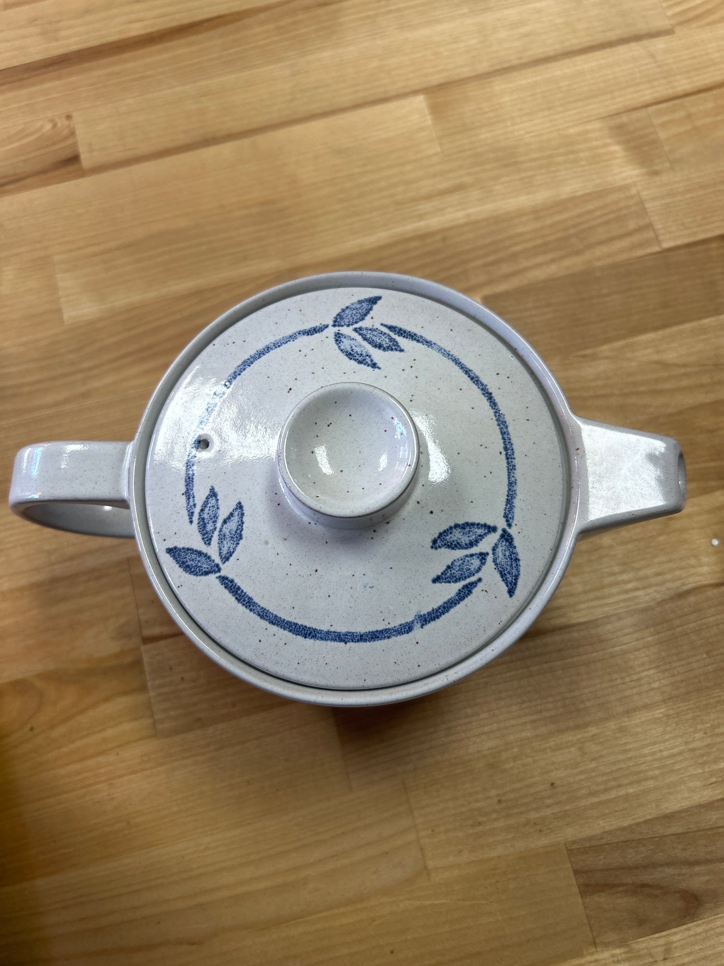 Midwinter Coffee Pot (made in England)