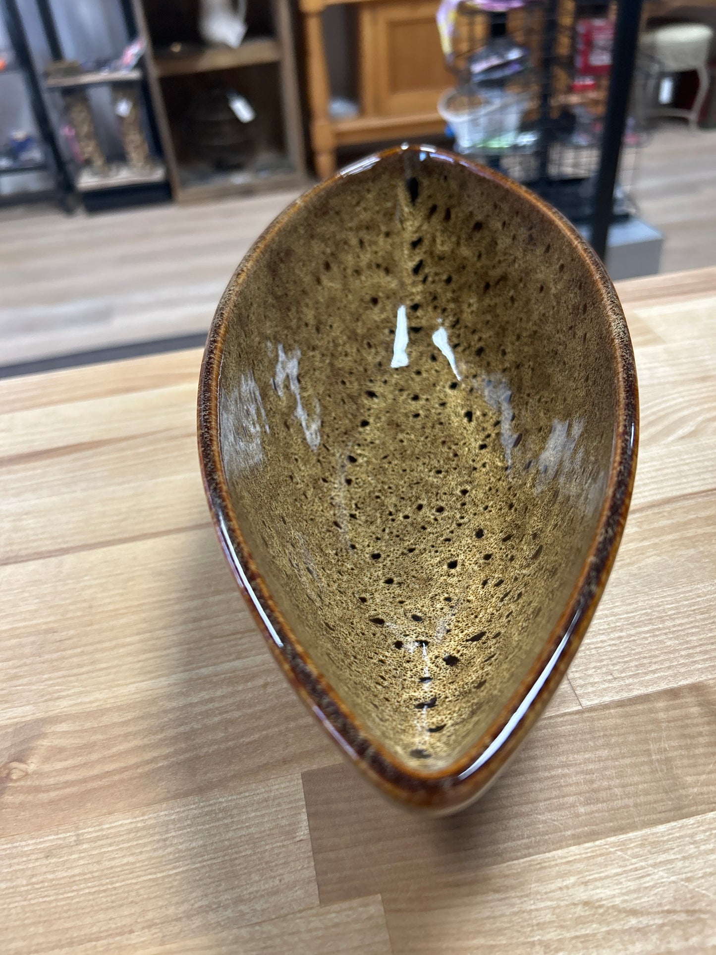 Hosley Ceramic Peacock Bowl 14-1/2”L x 5-1/2”W x 4”T Excellent Condition