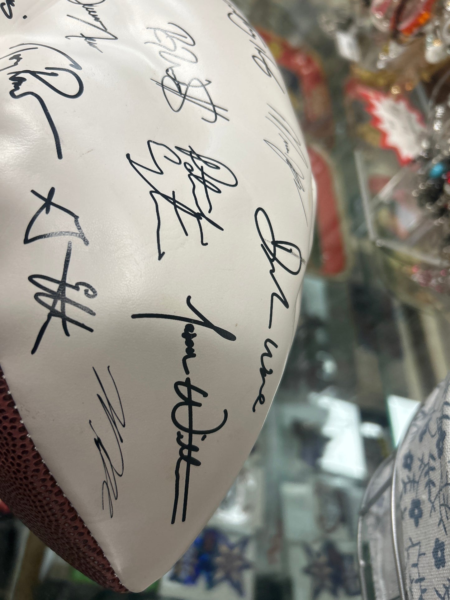 Dallas Cowboy Signed Football 20 signatures (no docs)