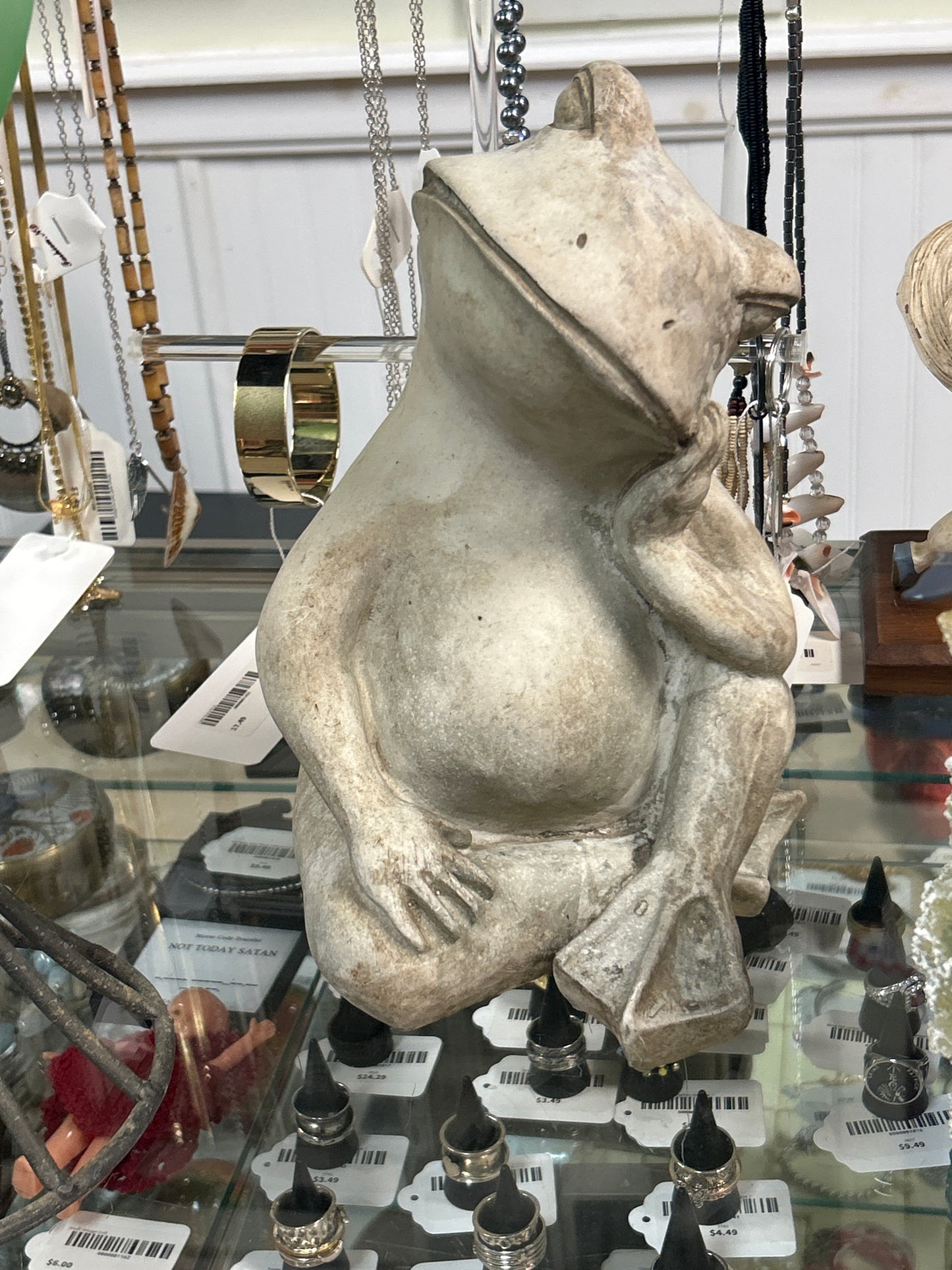 Thinking frog composite Garden Statue 10”