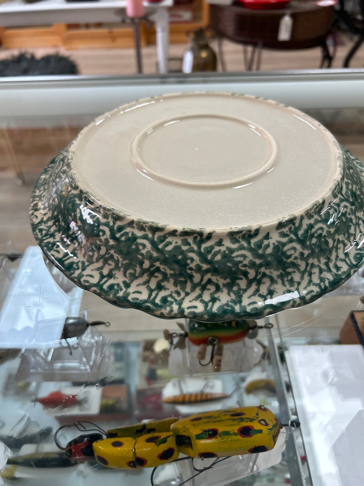 10" Pie Plate w/ Apple in Center