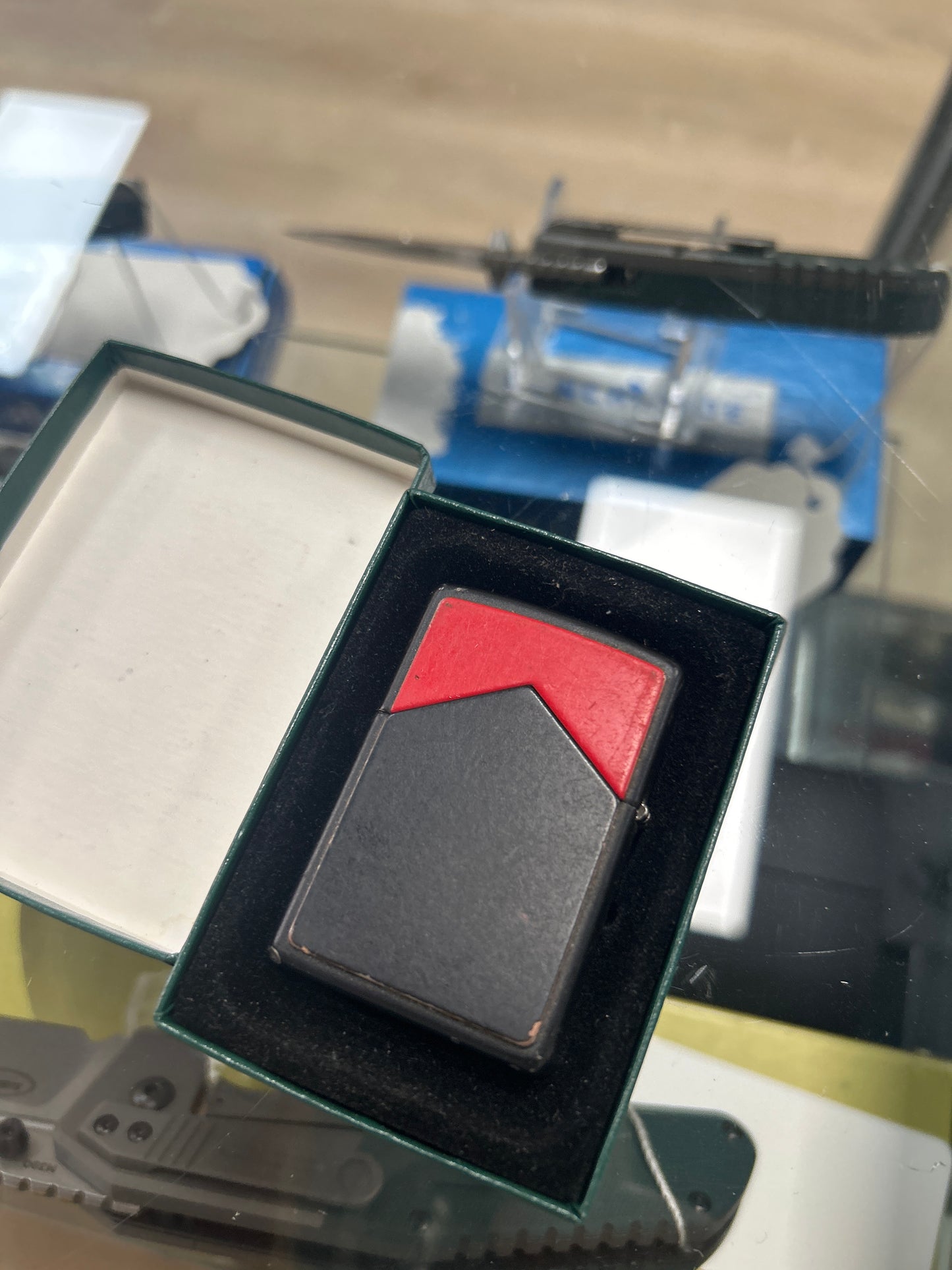 Zippo Marlboro (used) 1996 red roof