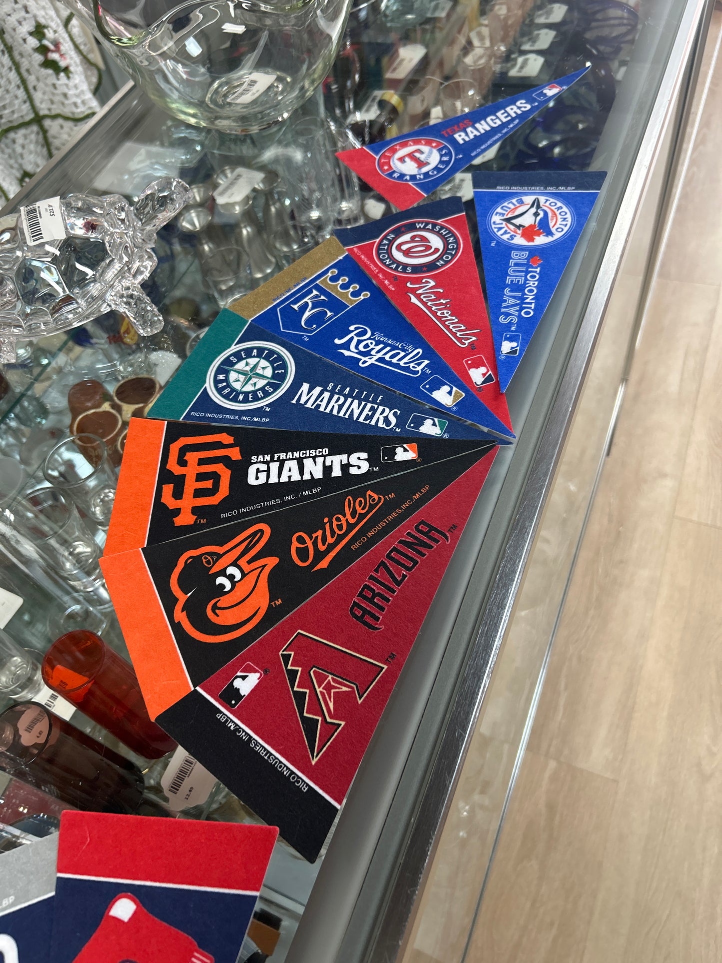 VINTAGE RICO MINI PENNANTS BASEBALL 22 TOTAL