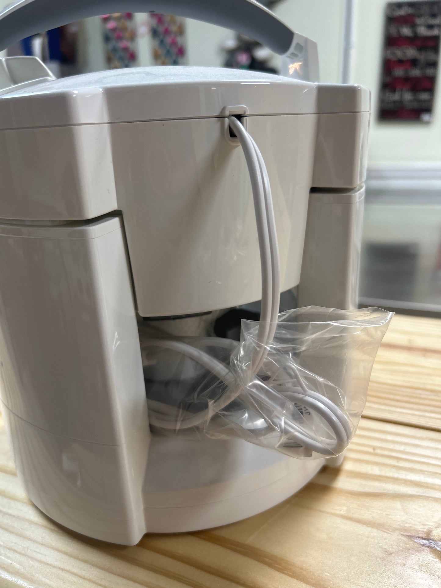 Black and Decker Lid Off