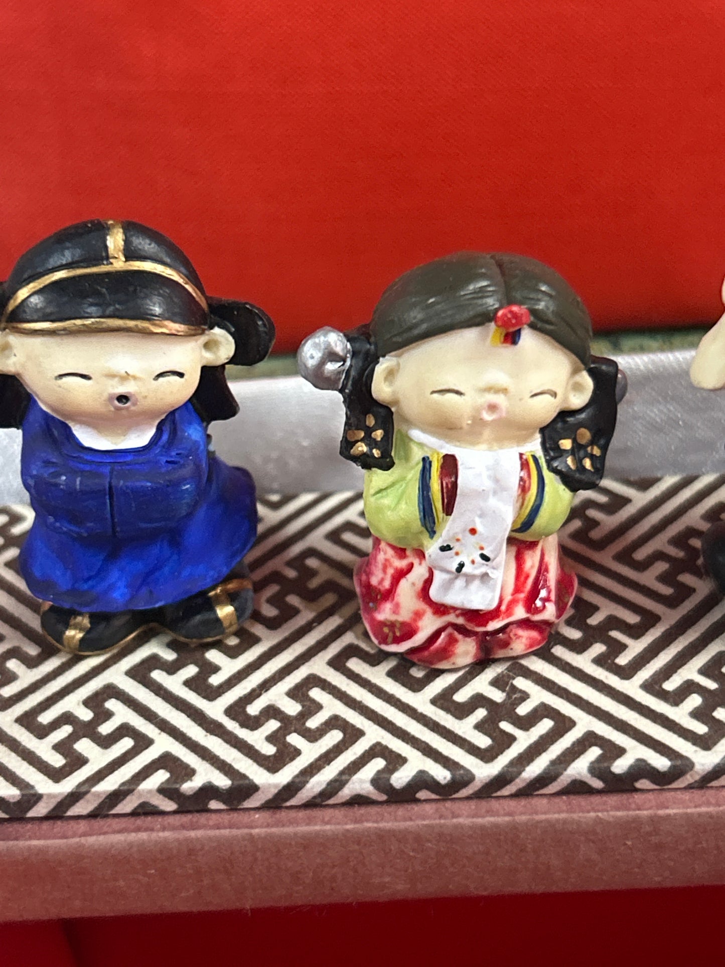 Vintage Cloth Box w/ Figurines