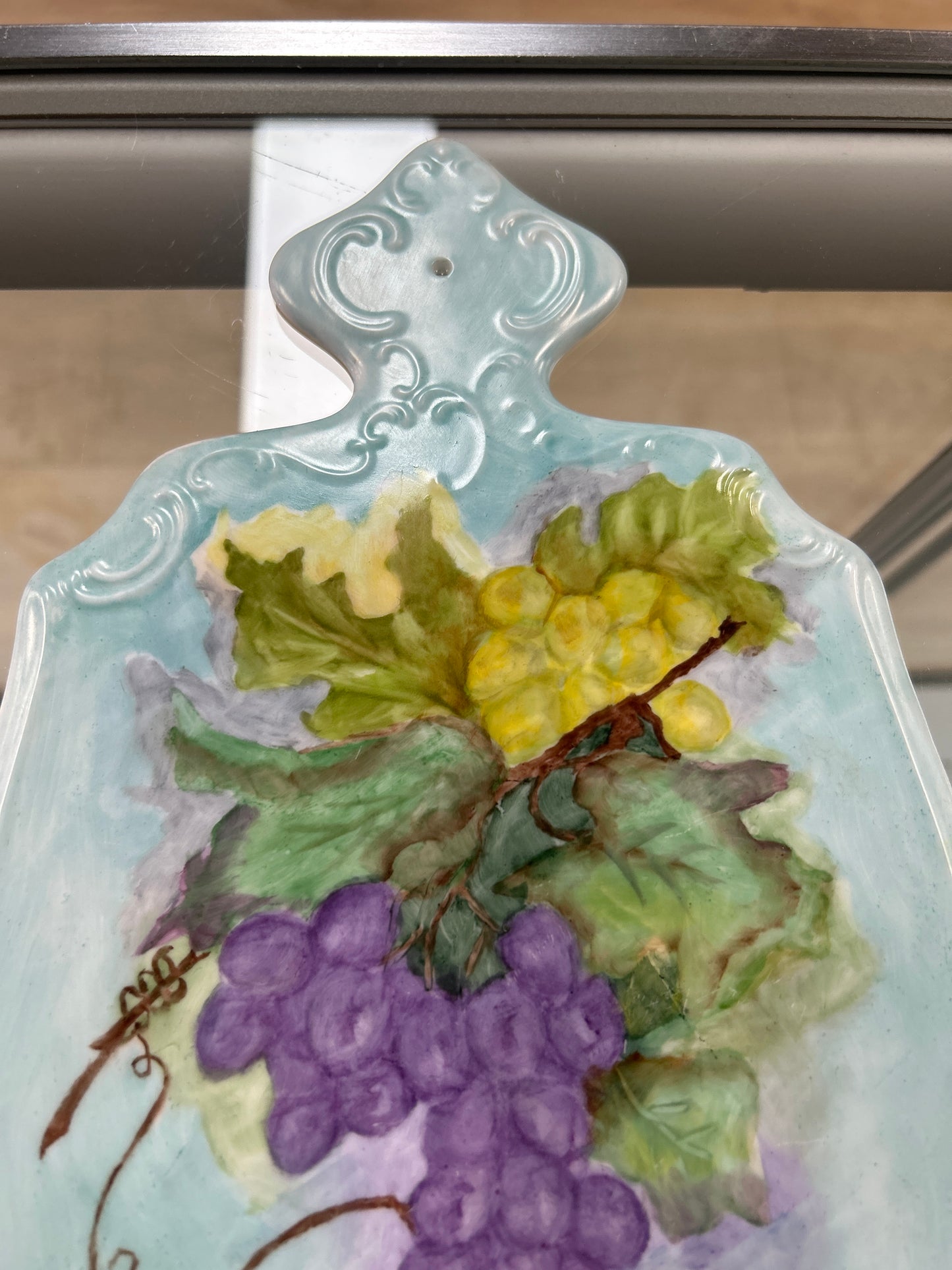 Vintage Kathleen Mullen Porcelain Grape Motif 11” Nice