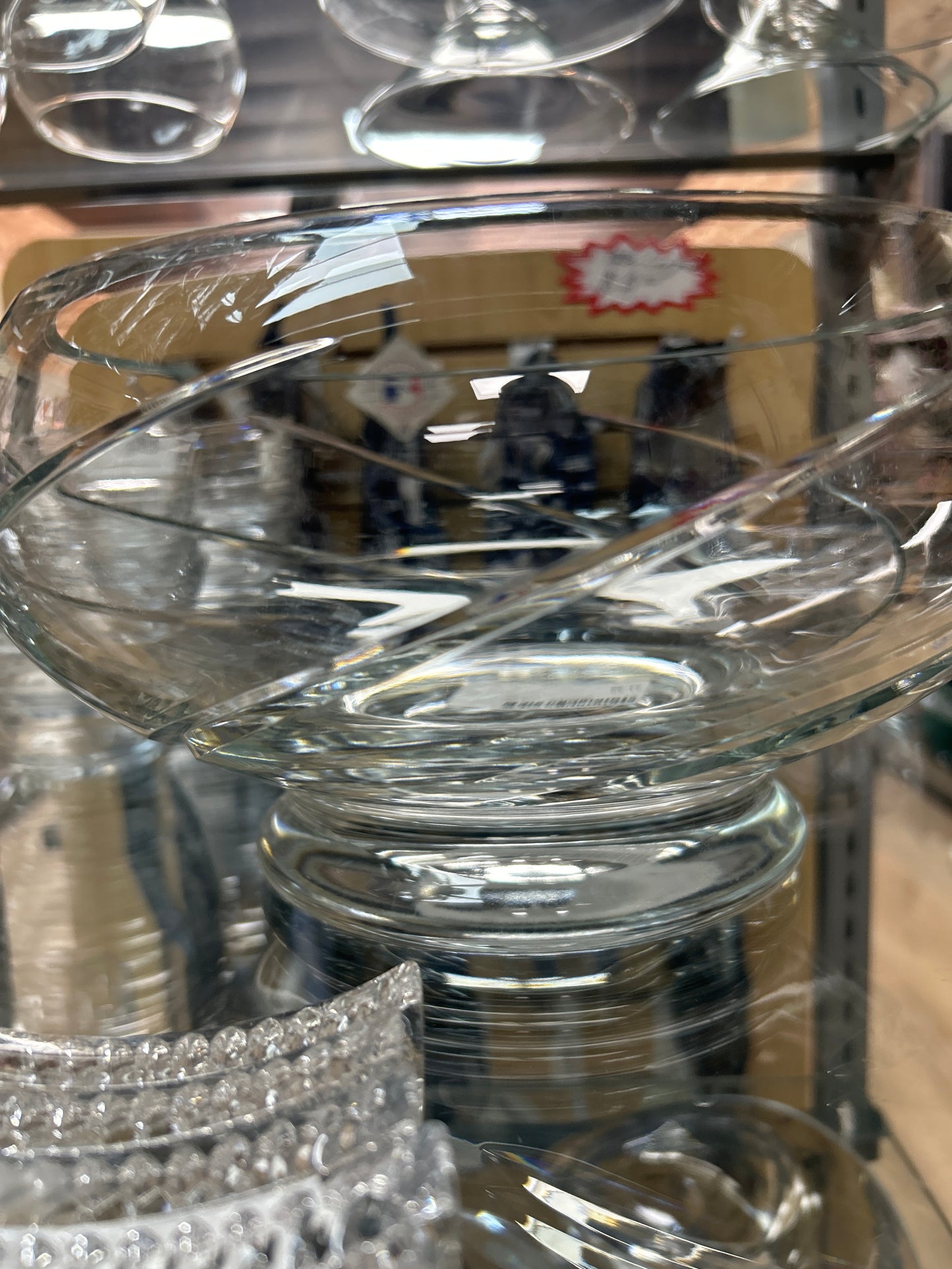Glass bowl