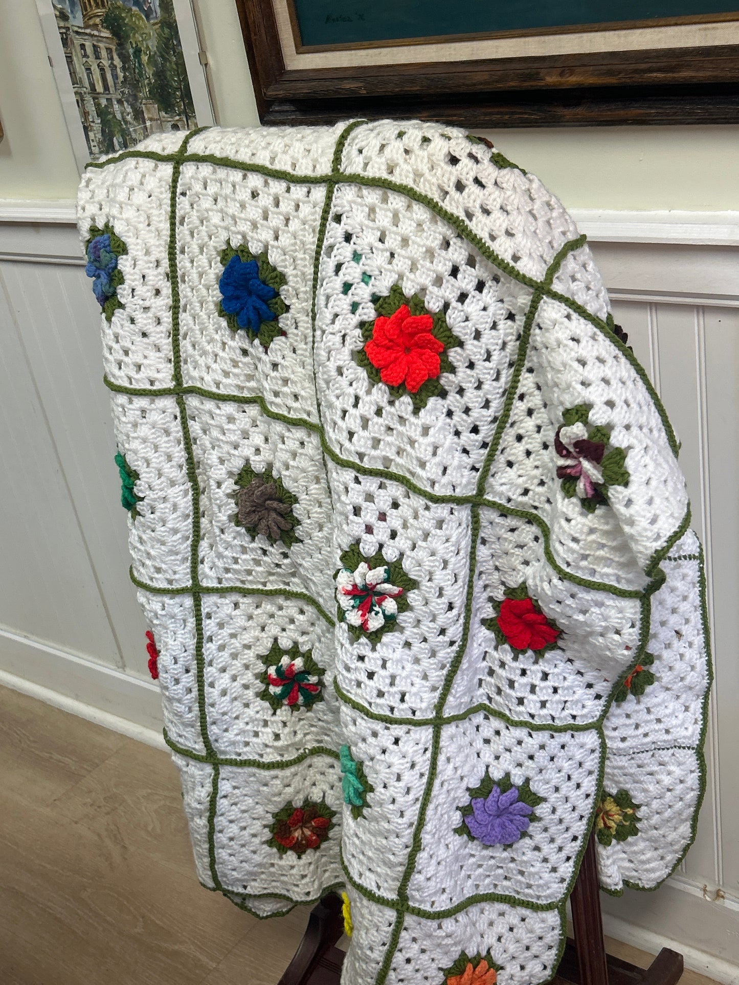 Flowered handmade blanked (we believe it’s a queen)Beautiful