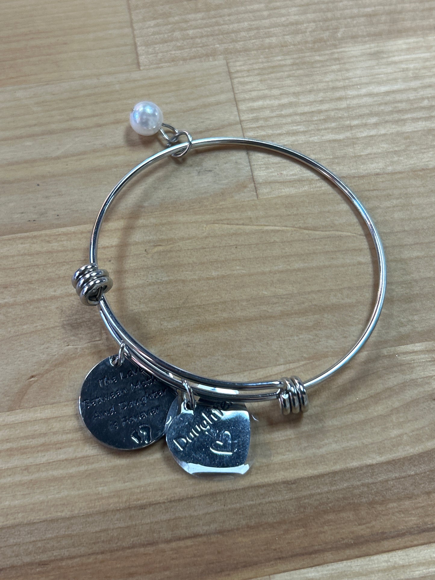 “Love between a mother and daughter is forever” Bracket (daughter heart)