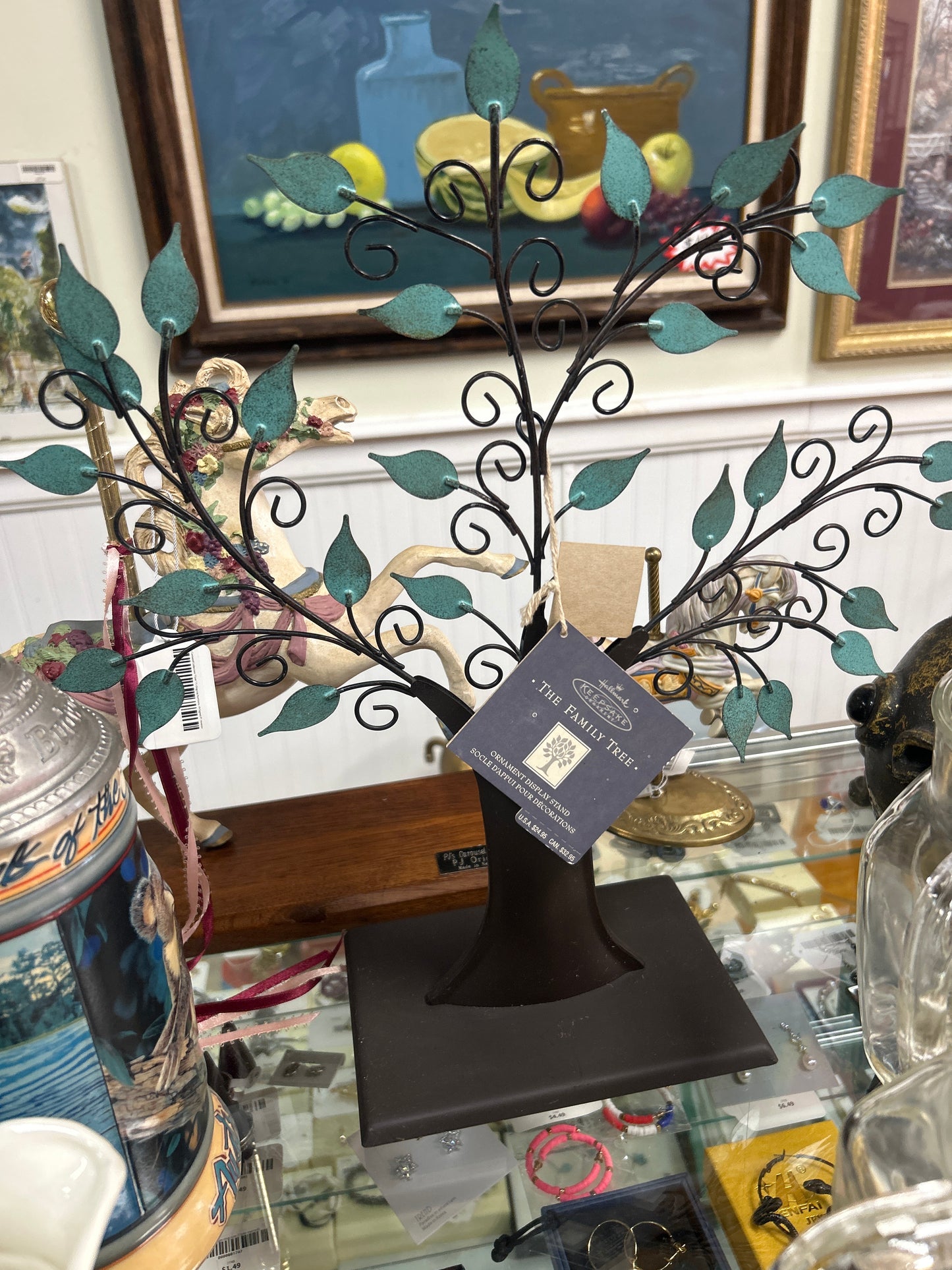HALLMARK 2003 The Family Tree Keepsake Picture Ornament Display Tree & Stand