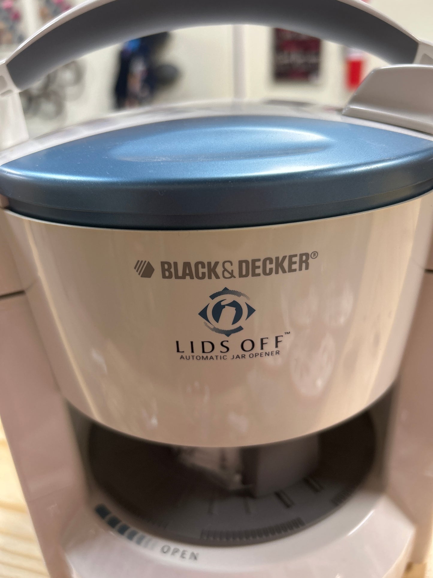 Black and Decker Lid Off