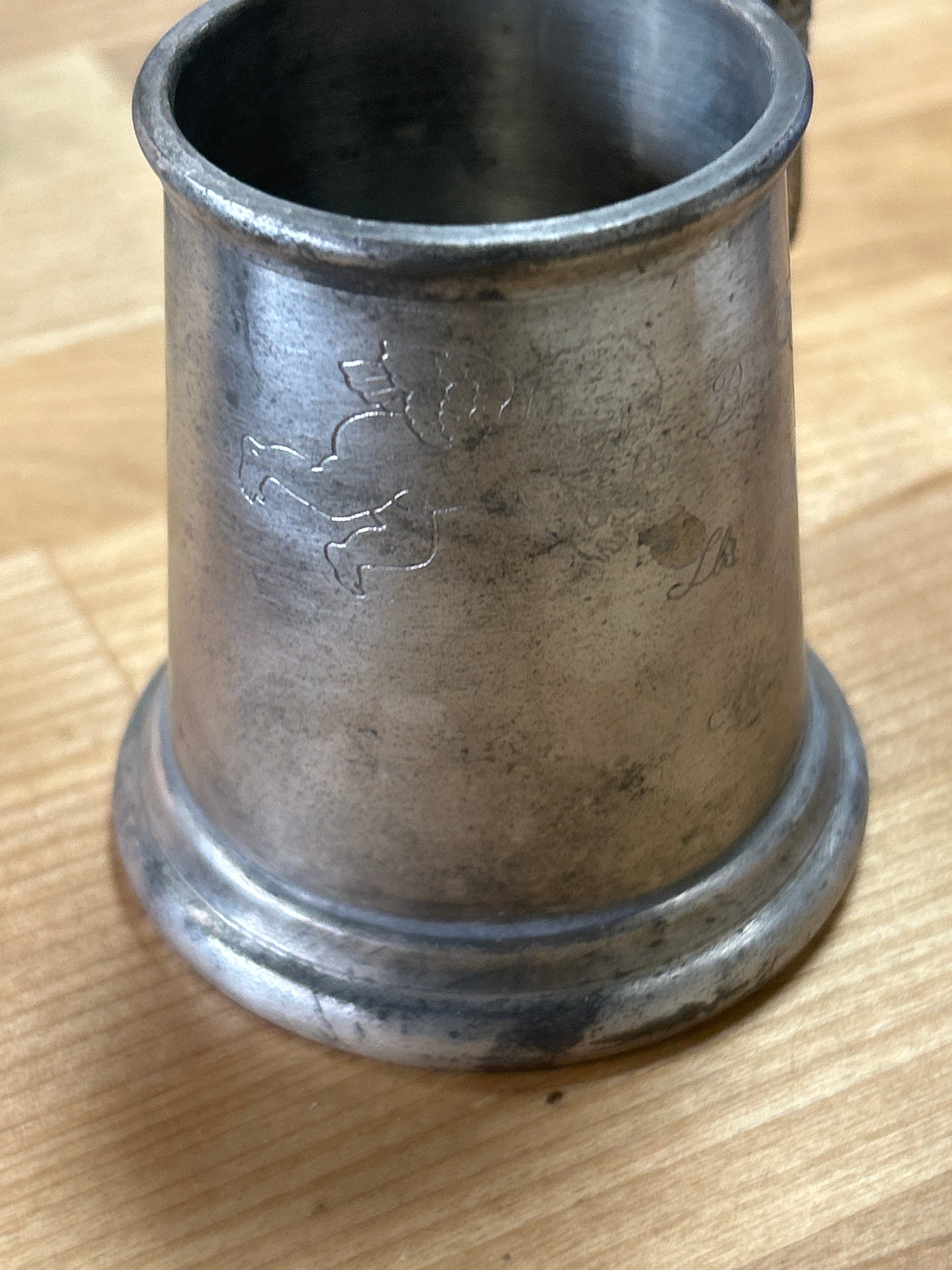 Vintage Stork Handle Baby Cup Vintage English Pewter; Engrave able (needs a good cleaning)