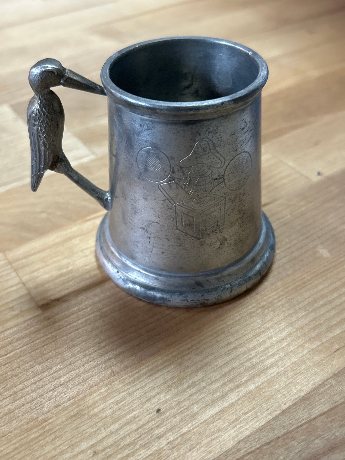 Vintage Stork Handle Baby Cup Vintage English Pewter; Engrave able (needs a good cleaning)