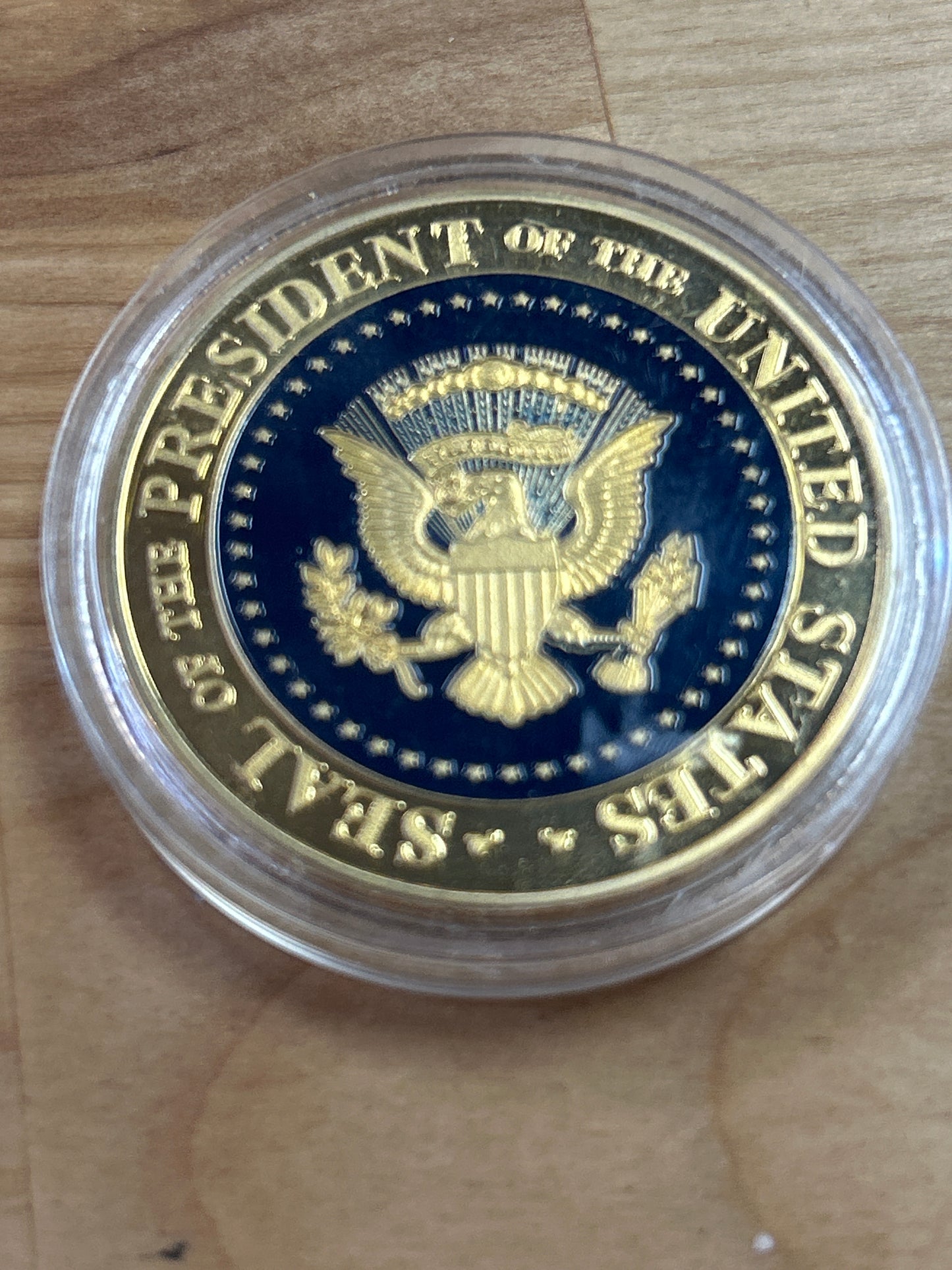 Donald Trump, Challenge Coin, Souvenir. Gold Tone. 45th