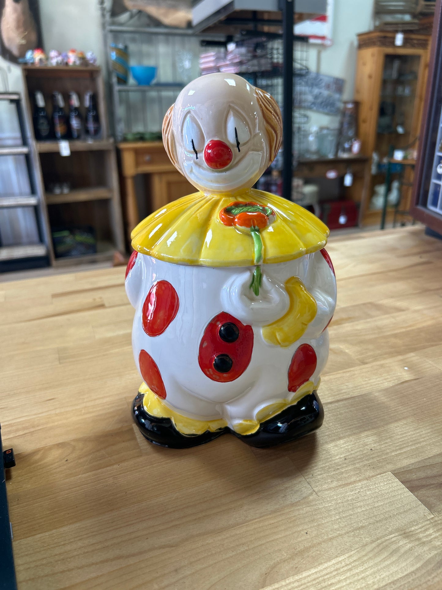 Vintage Clown Cookie Jar (Japan)(Nice)