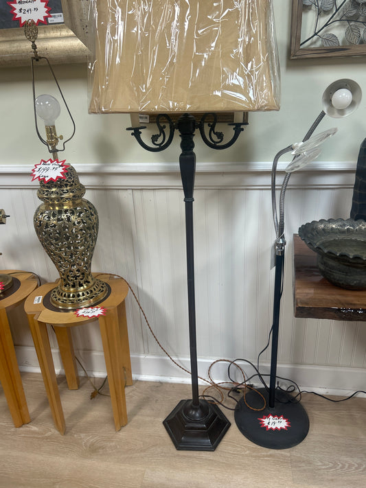 Floor lamp 2 bulb