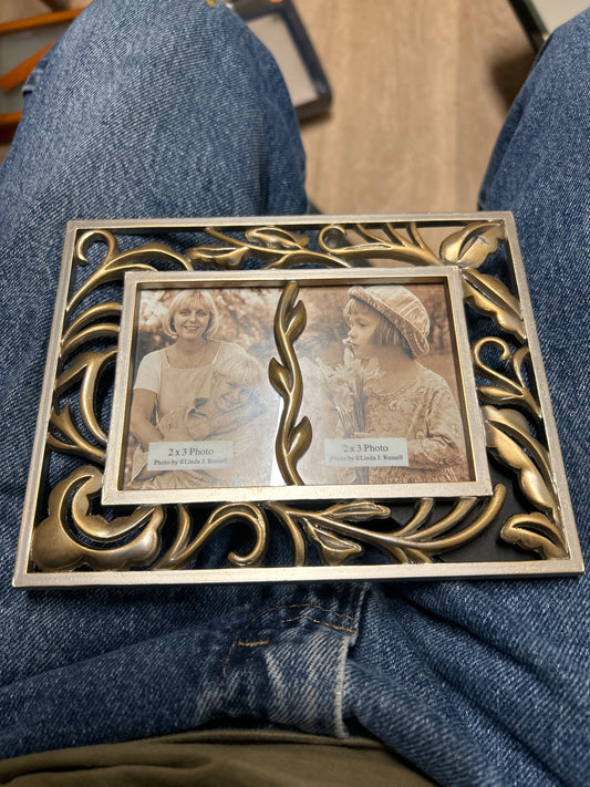 Metal picture frame 2x3 (2 photos)