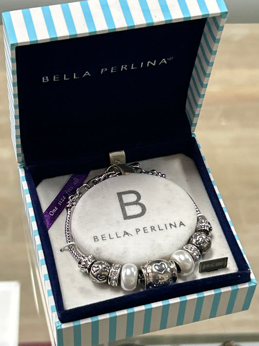 Bella Perlina Bracelet (one size fits all)