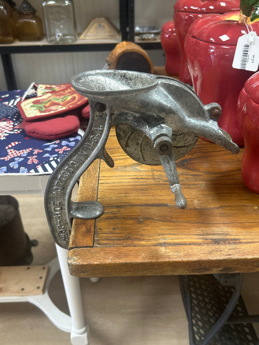 Vintage Cherry Pitter (decor)