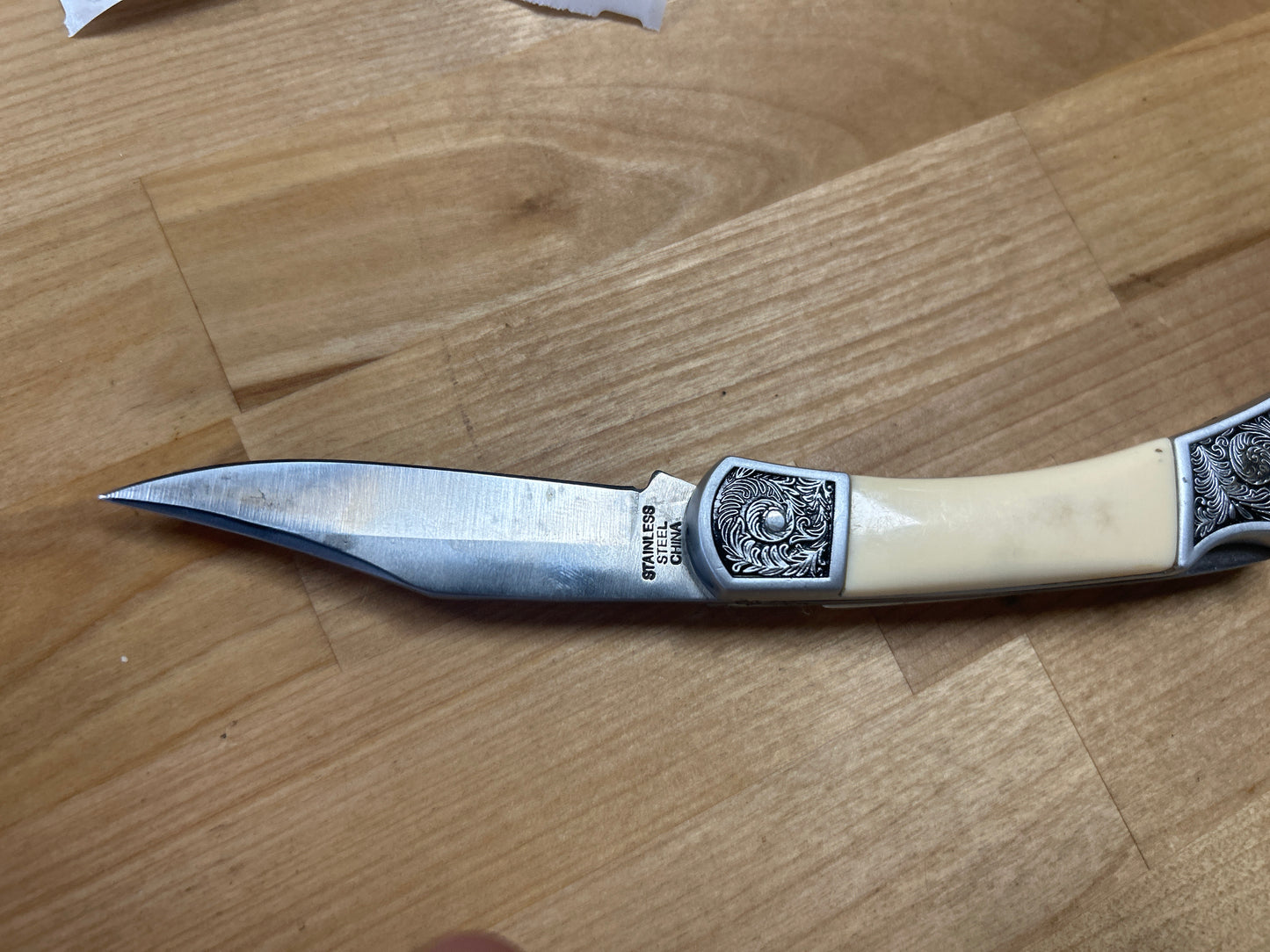 Fury Knife Whitetail Preowned