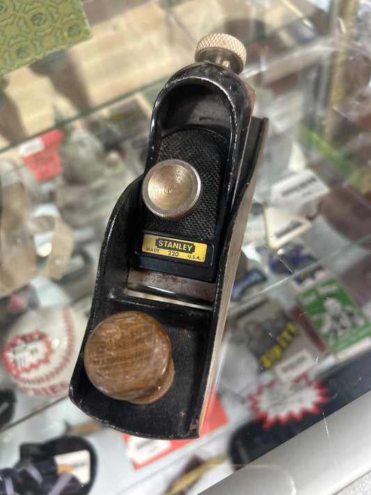 Vintage STANLEY Block Plane No.220 Made in USA