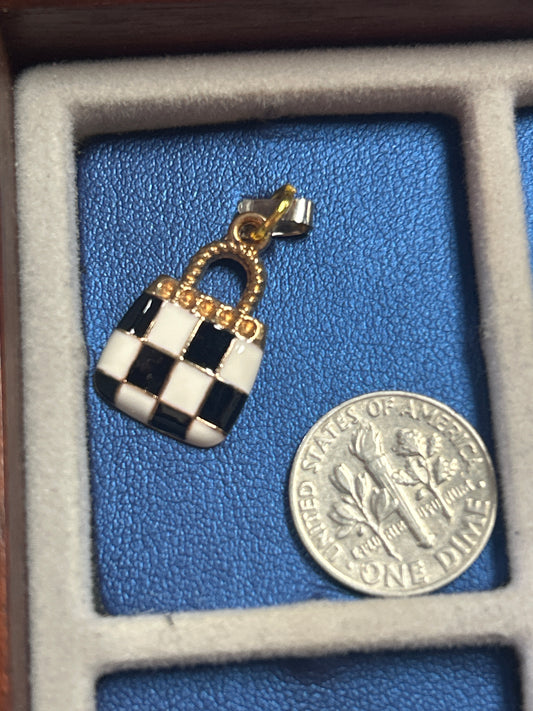 Charm (w/b handbag)