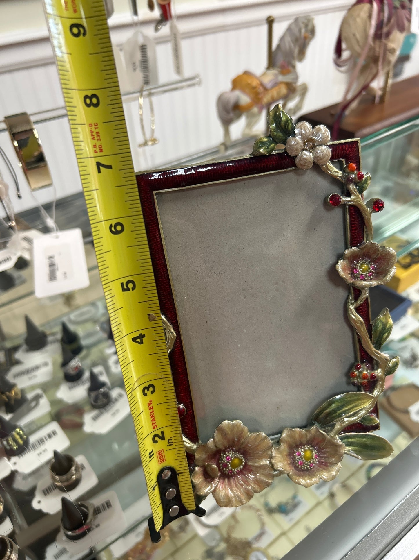 Metal Flower Frame Frame