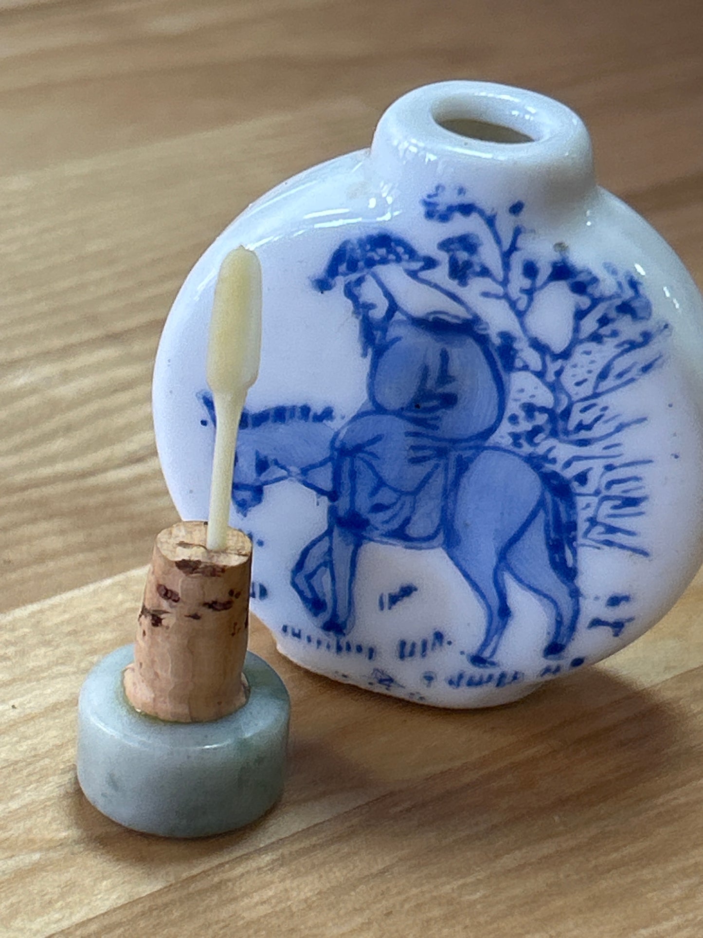 Vintage Snuff Bottle