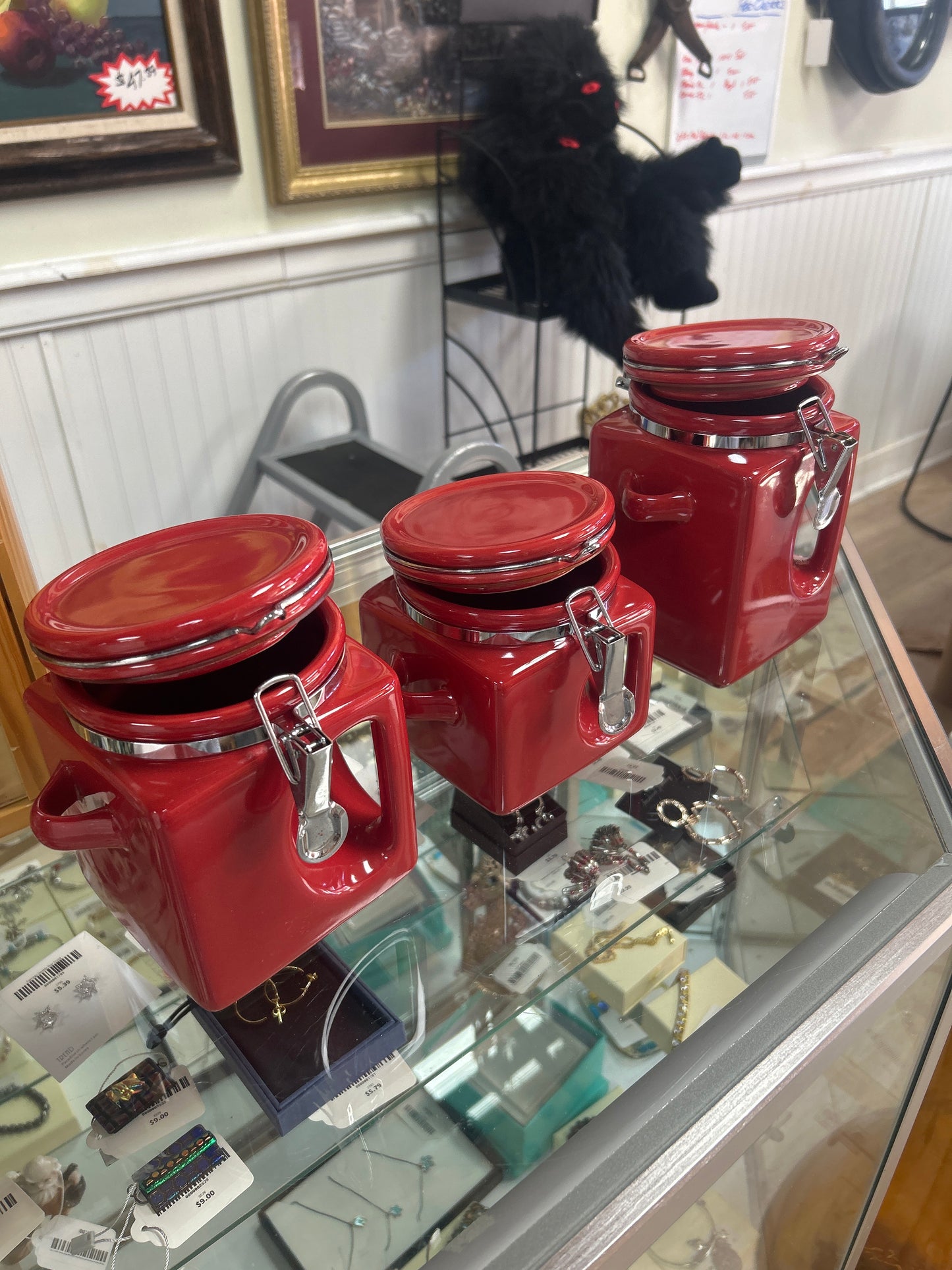 Oggi red ceramic square kitchen canisters (set of 3)
