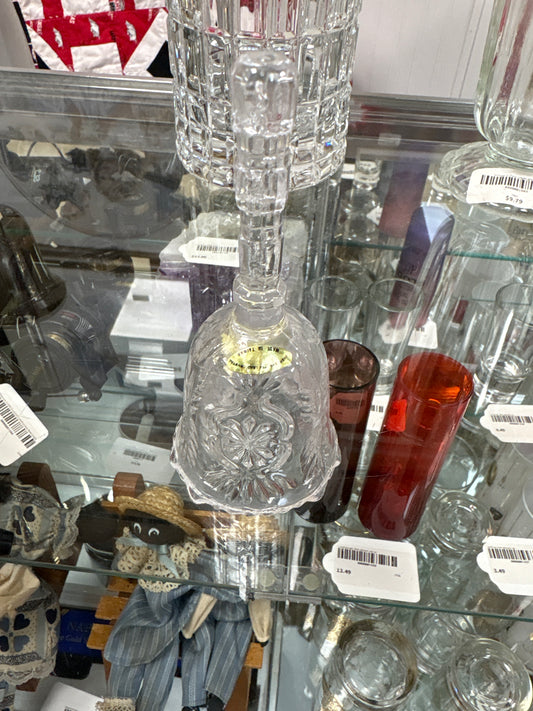 Vintage Scalloped Rim Flower Bell