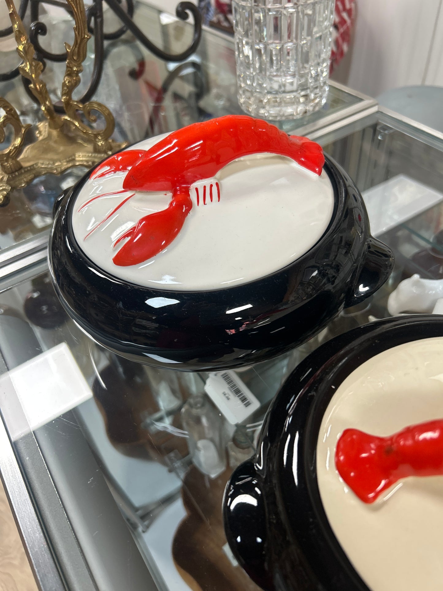 Vintage Shawnee Kenwood lobster ware covered soup bowl, produced in 1950’s (large bowl has a crack but displays well) set of 2