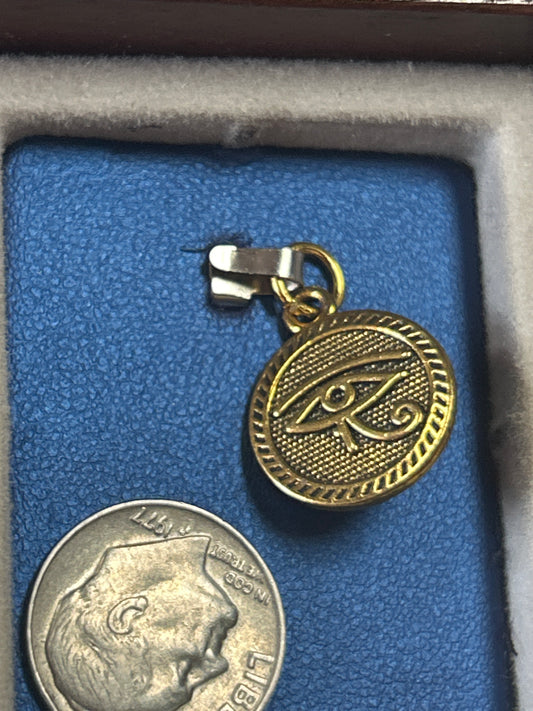 Charm (eye umbrella)