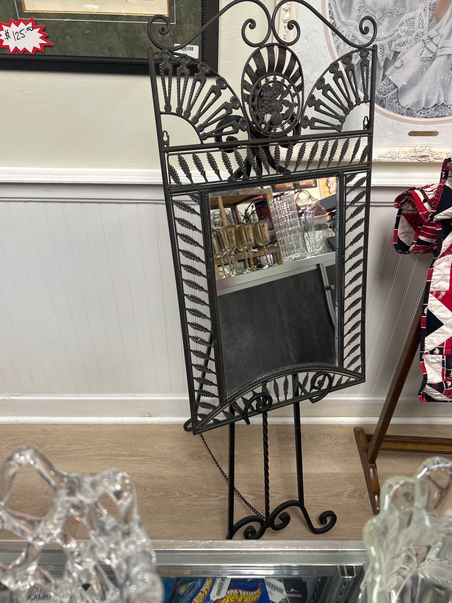 Mirror and Stand (metal)